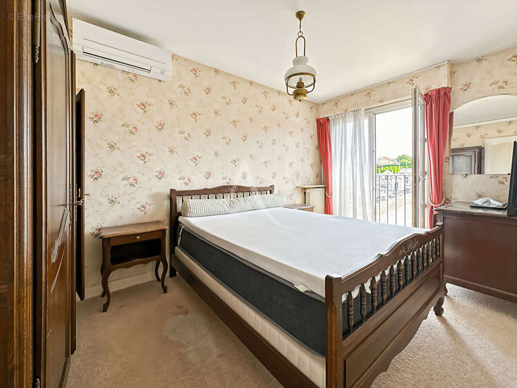 Appartement Poissy 4 pièce(s) 81.8 m2 - photo 7