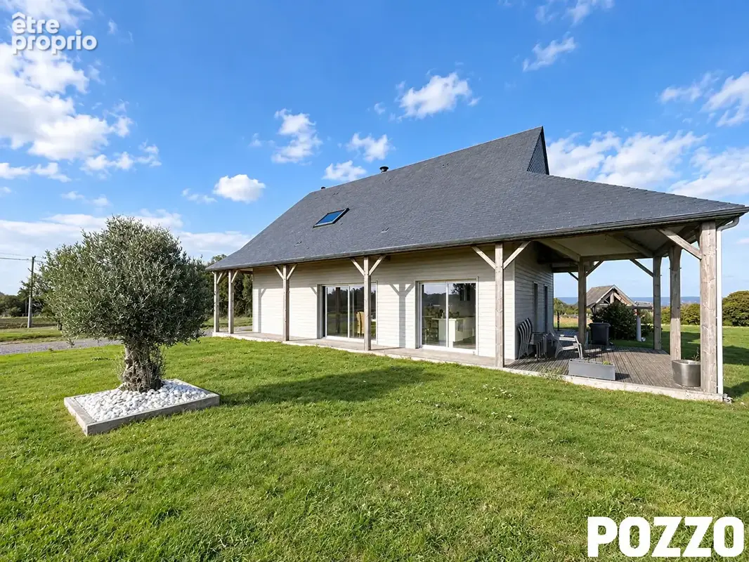 Photo Maison à Buais au prix de 285 000€