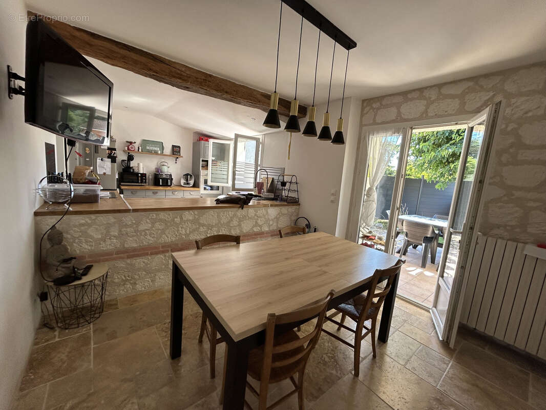 Maison à LAVARDAC