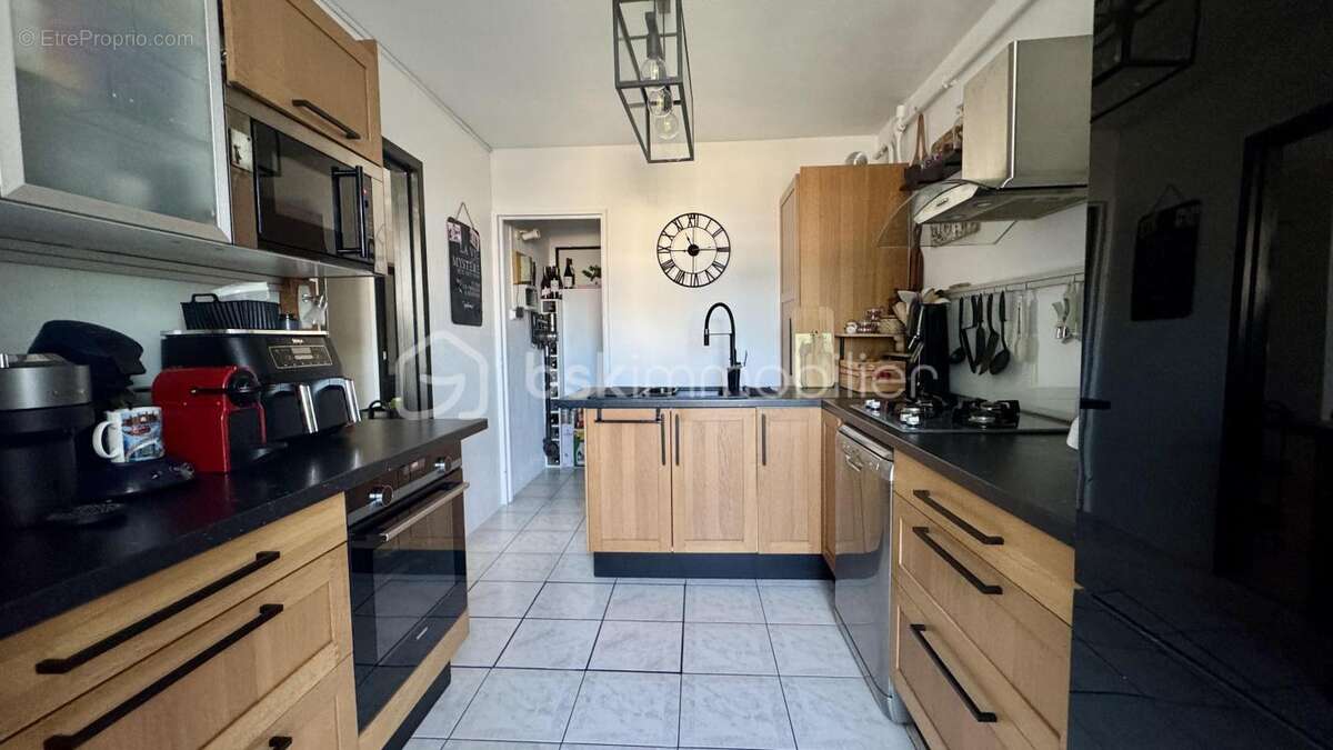 Appartement à VITROLLES