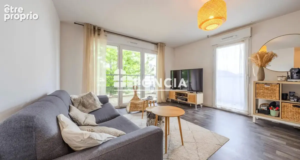 Appartement T2 avec parking privé en s/sol - photo 2