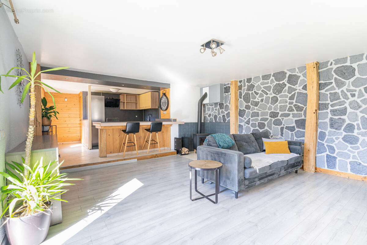Appartement à CHARVONNEX