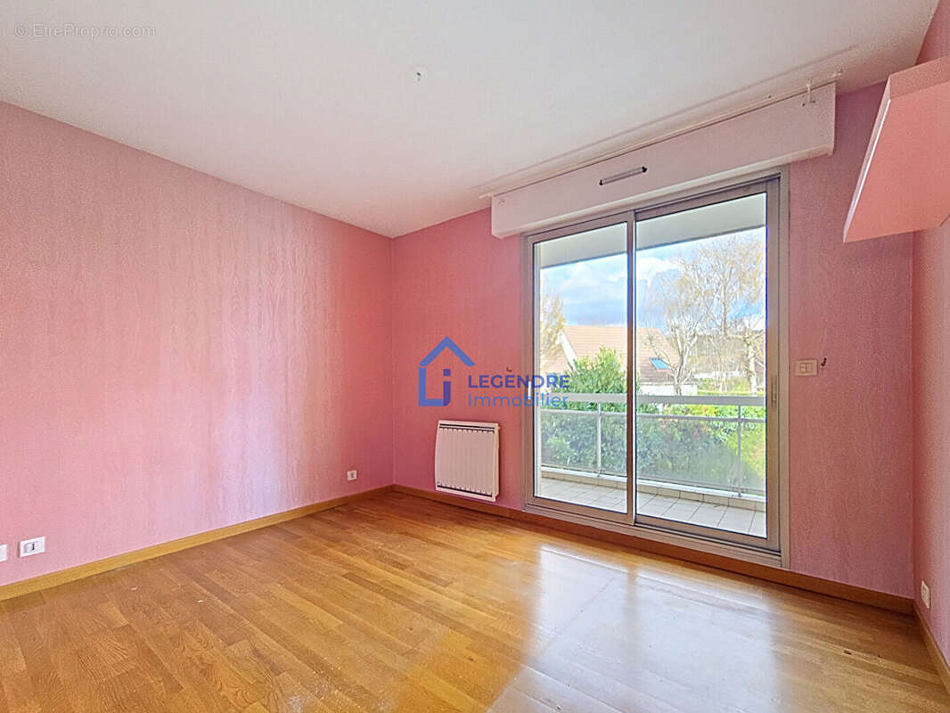 Appartement à LA FRETTE-SUR-SEINE