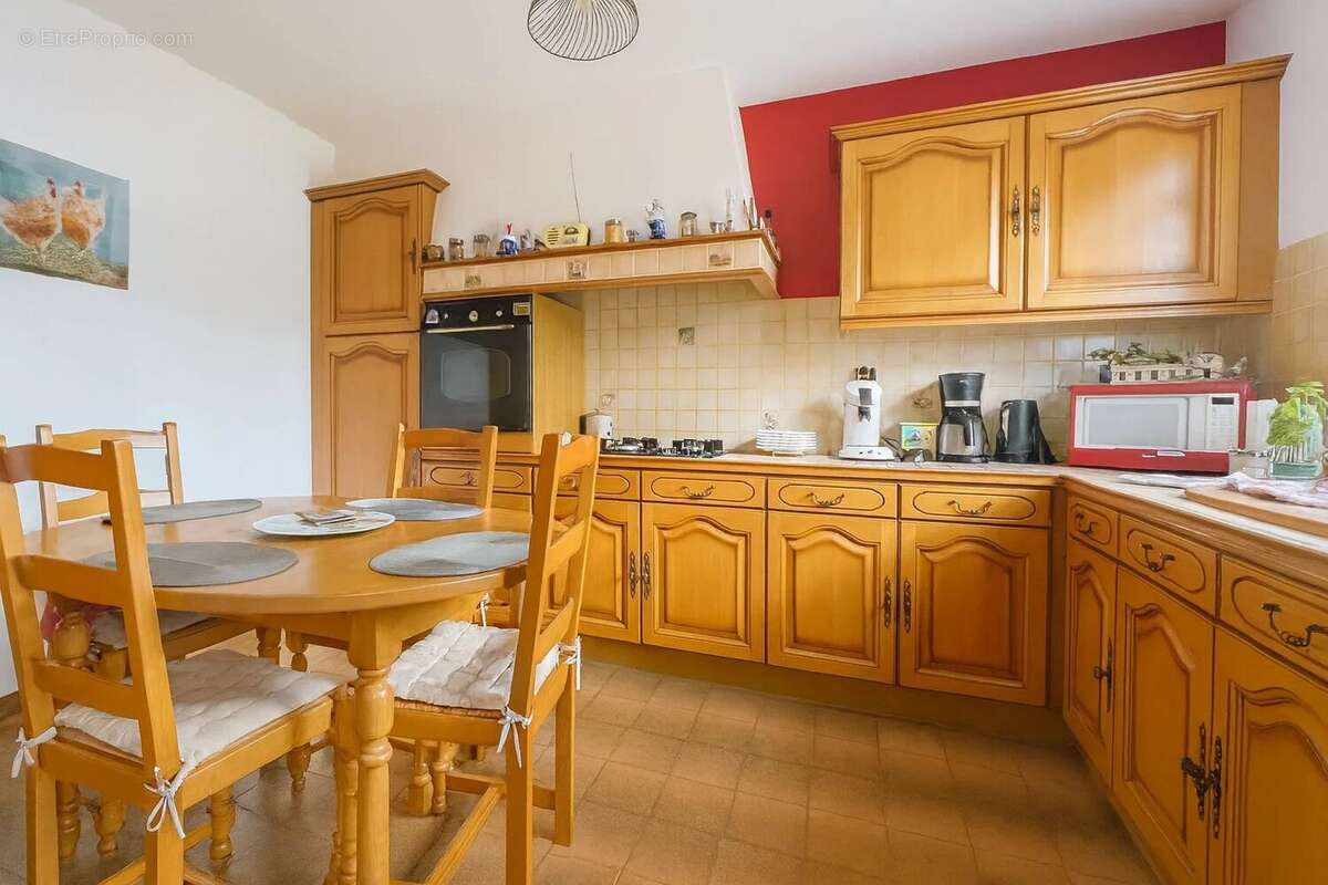 Maison à MARLES-EN-BRIE