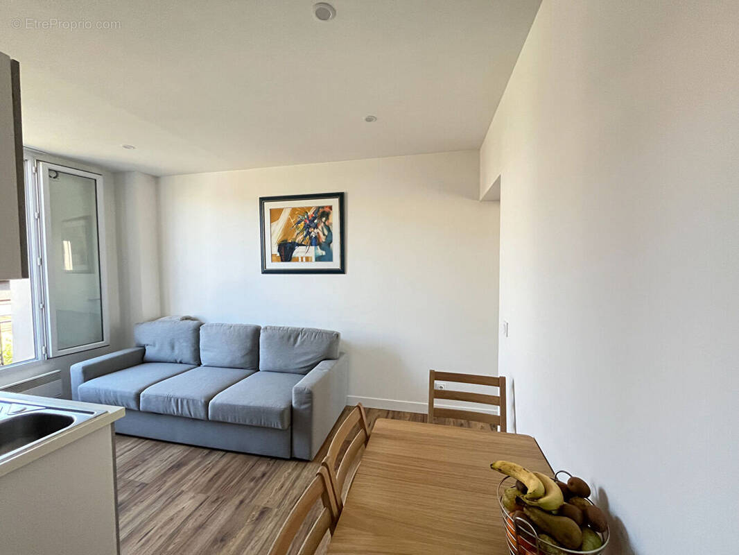 Appartement à AUBERVILLIERS