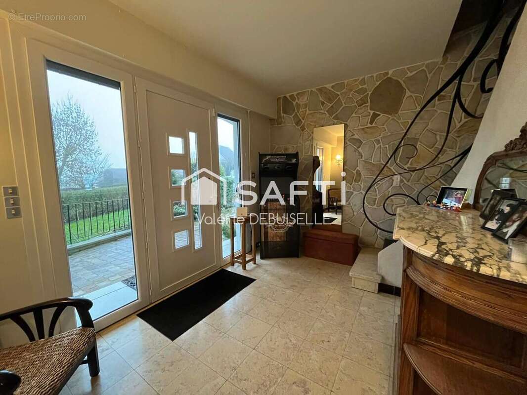 Maison 180 m² à Bruay-La-Buissiere  - photo 9