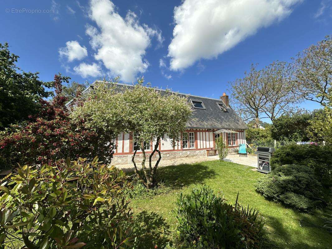 Maison à OFFRANVILLE
