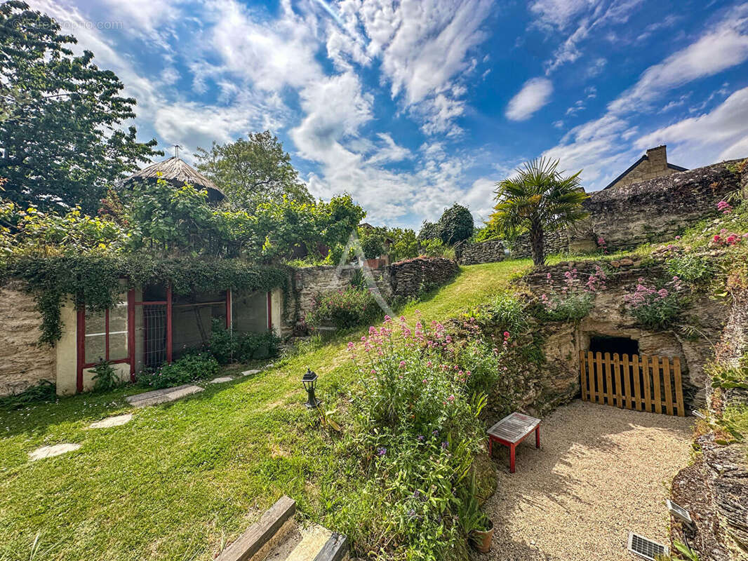 Maison semi-troglodytique de charme à Rochemenier (49700) - photo 9