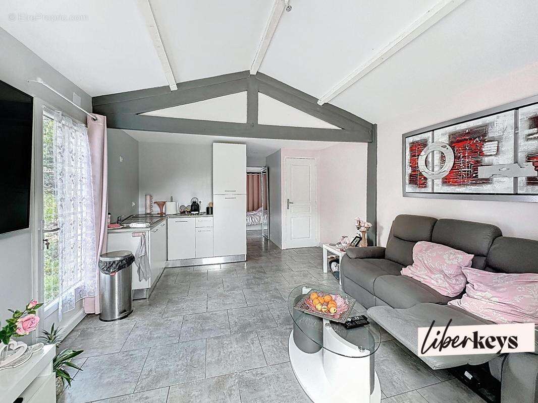 Maison à SAINT-AULAYE