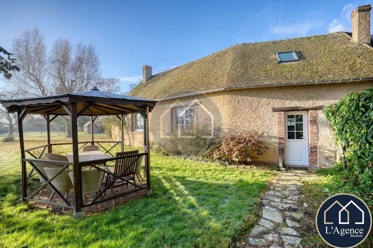 Maison à NOGENT-LE-ROI