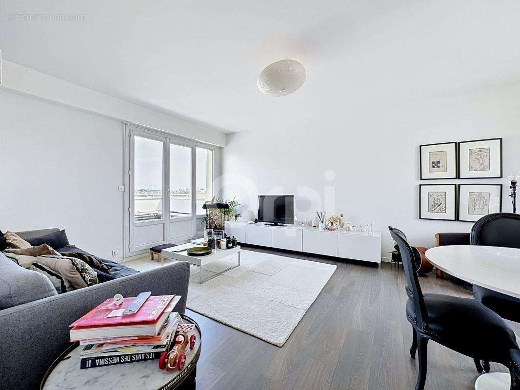 Appartement à NOGENT-SUR-MARNE
