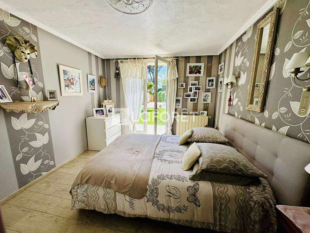 Maison à SAINT-MAXIMIN-LA-SAINTE-BAUME