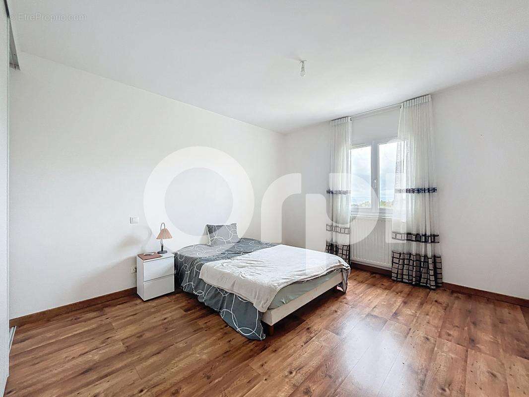 Maison à MALEMORT-SUR-CORREZE