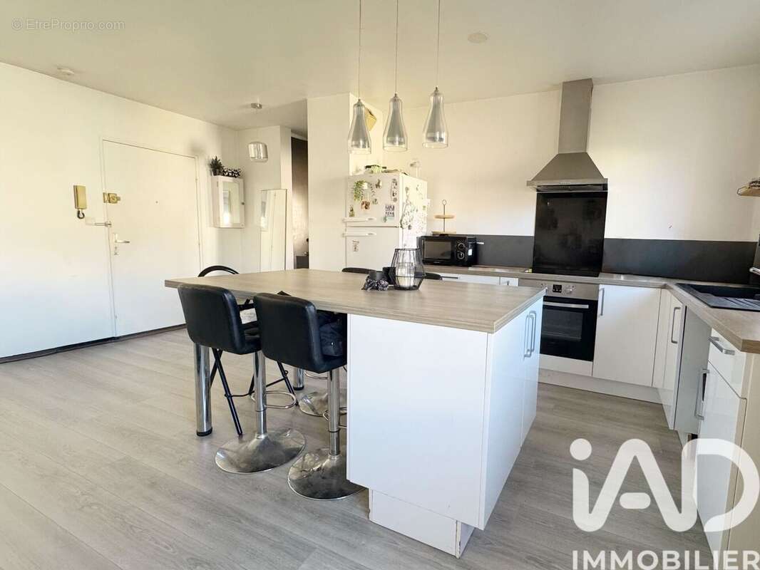 Photo 2 - Appartement à OLLIOULES