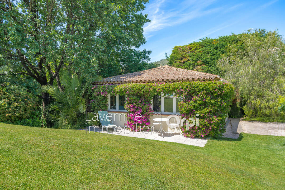 Maison à AURIBEAU-SUR-SIAGNE