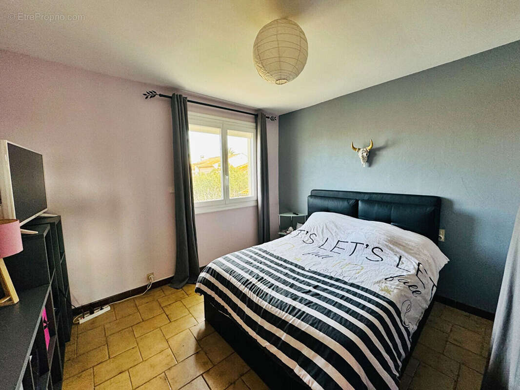 Maison à LIGNAN-SUR-ORB