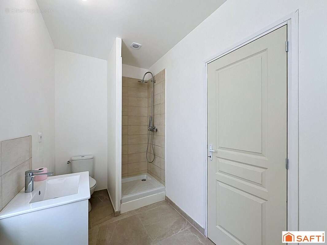 Maison 138 m² à Dixmont  - photo 5