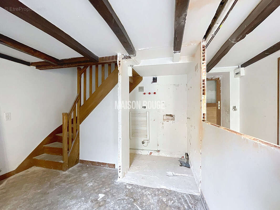 Maison à MINIAC-MORVAN