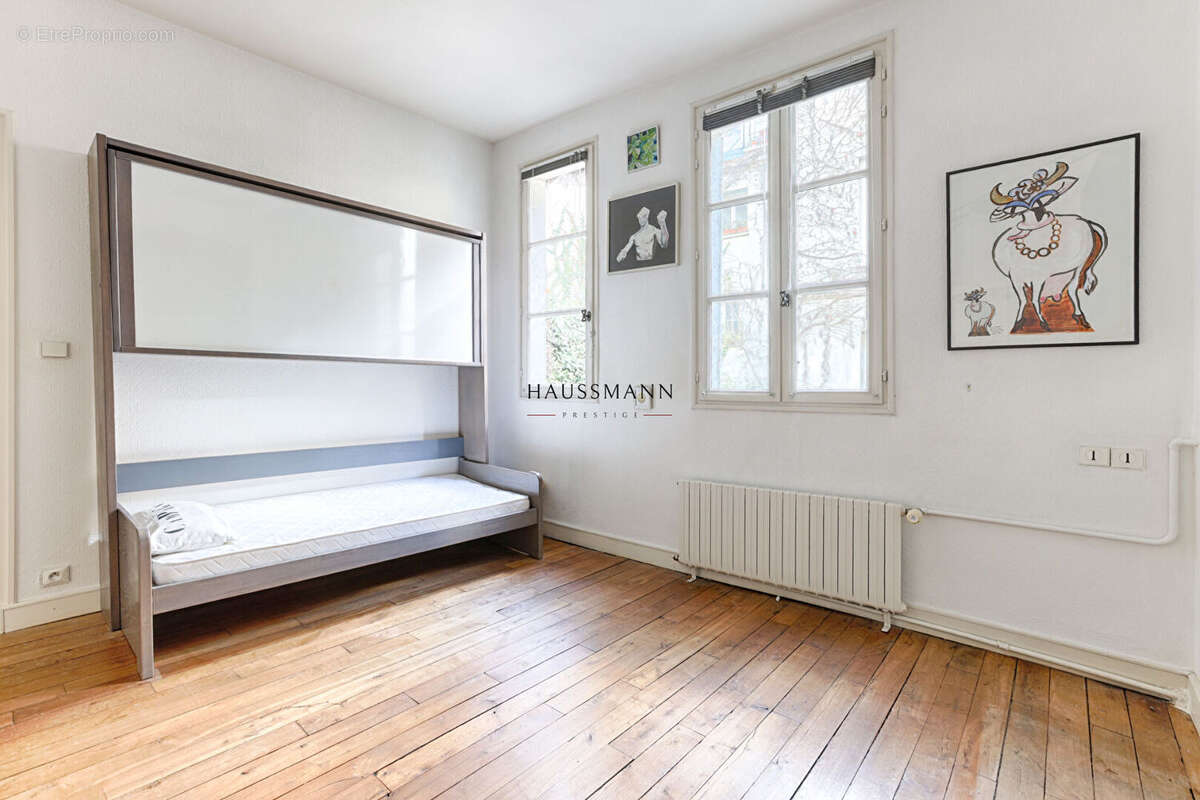 Appartement à PARIS-6E