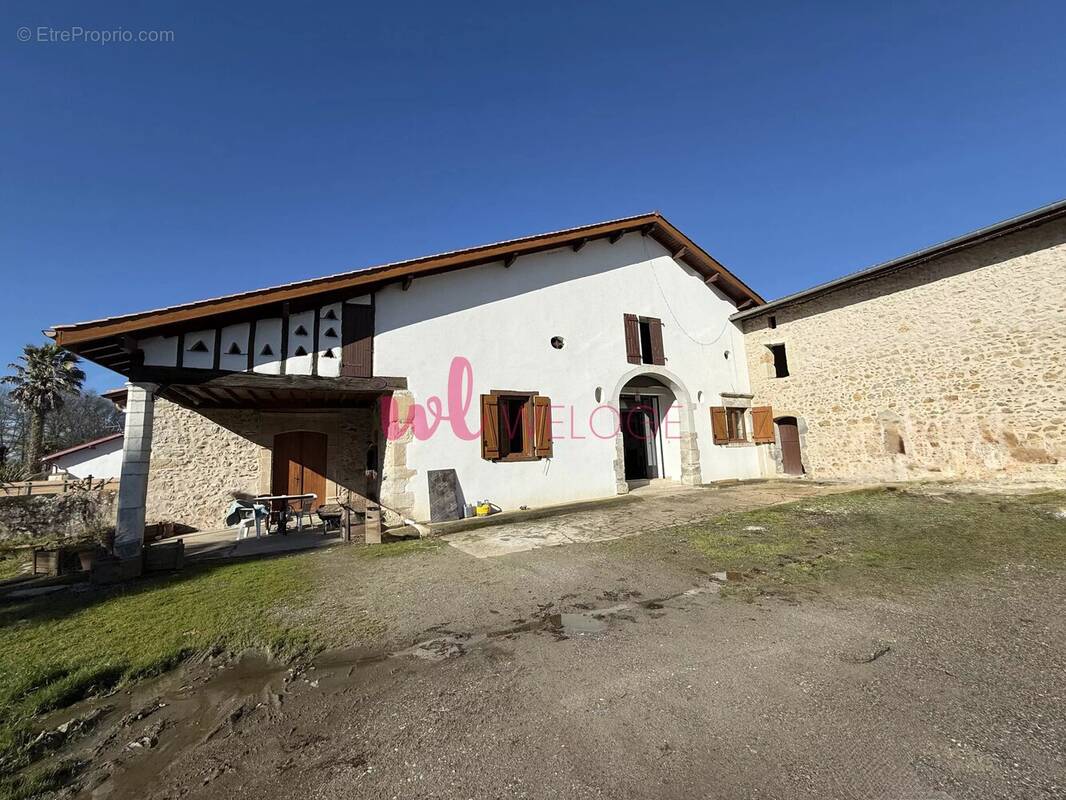 Maison à ORIST