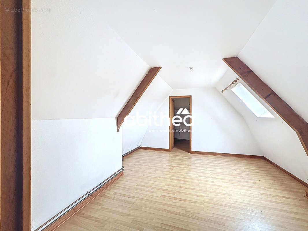 Maison à NEUVILLE-SAINT-VAAST