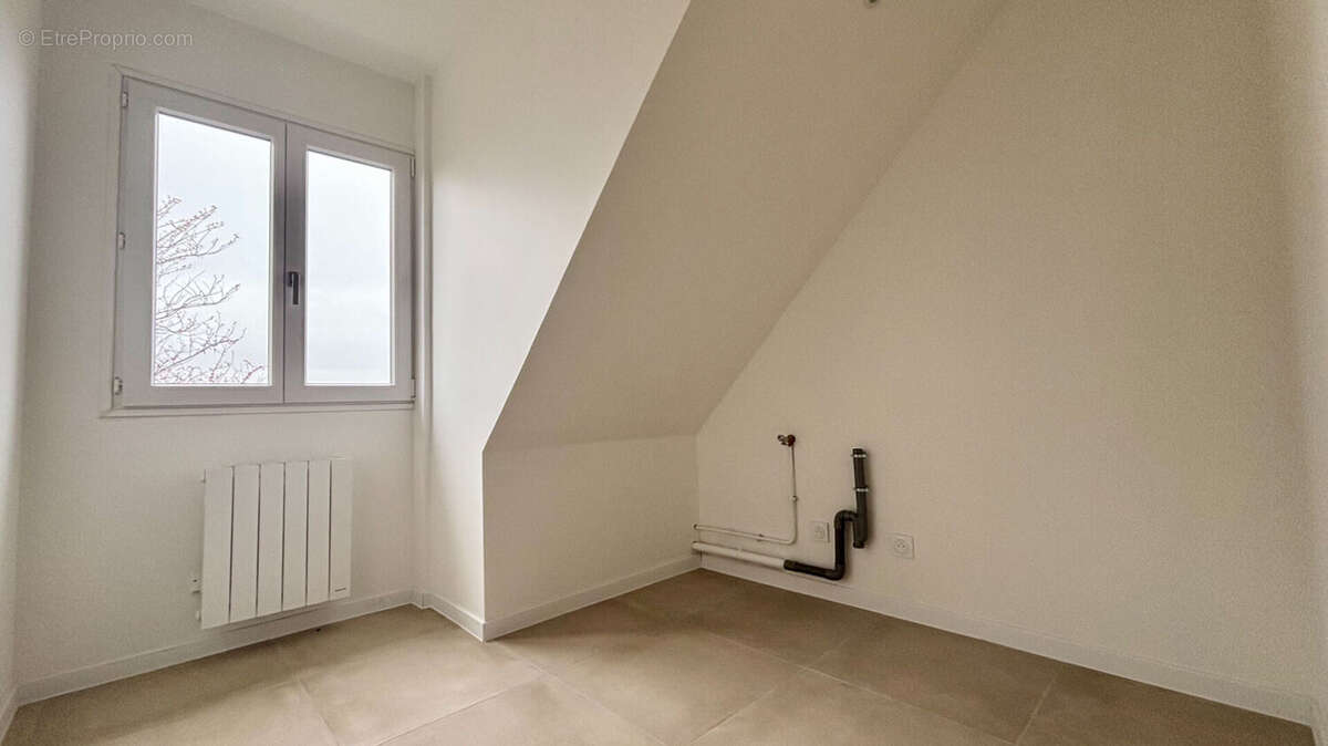 Maison à CORBEIL-ESSONNES