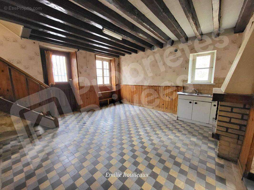 Maison à ANGERVILLIERS