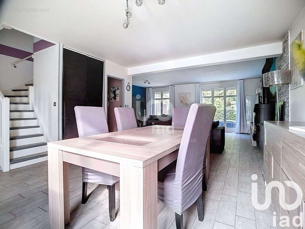 Photo 4 - Maison à LA QUEUE-EN-BRIE