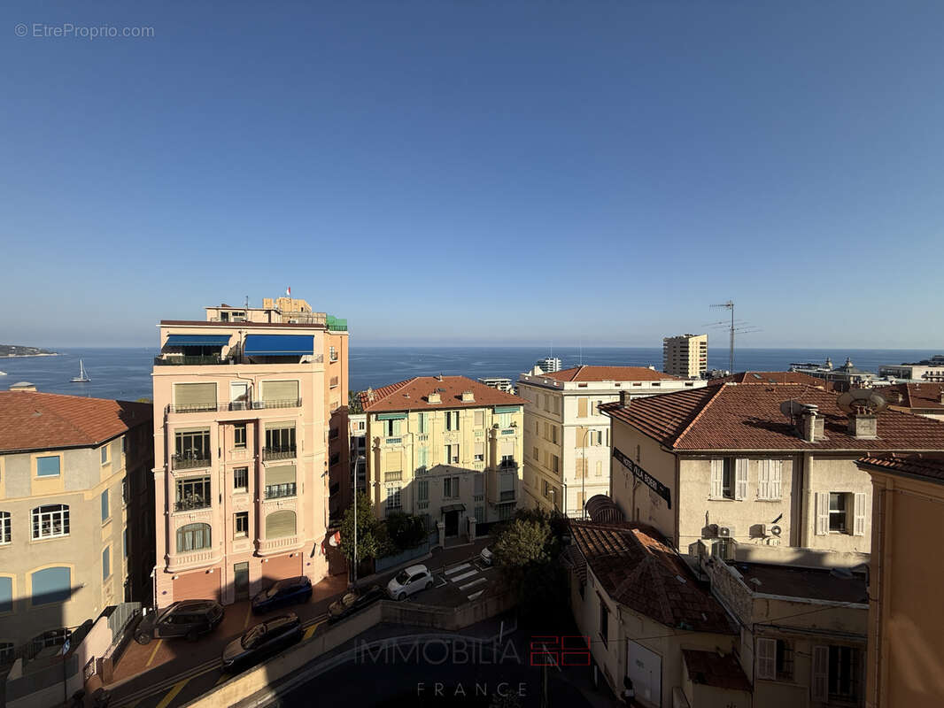 Appartement à BEAUSOLEIL