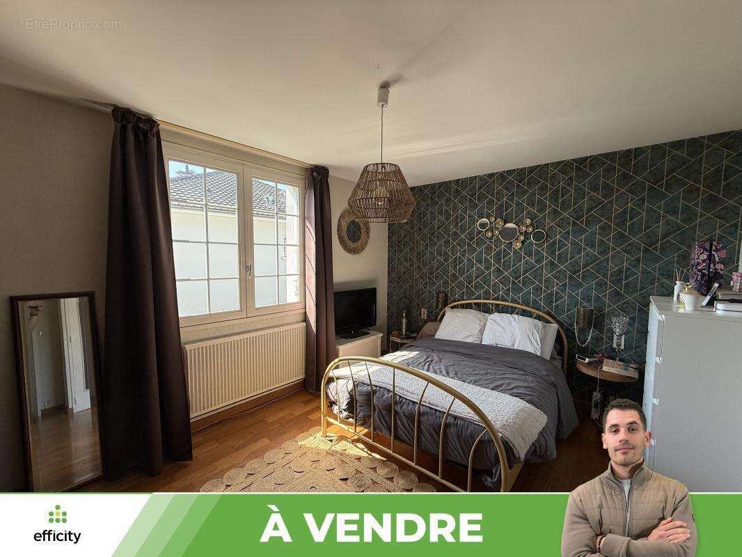 Maison à POITIERS