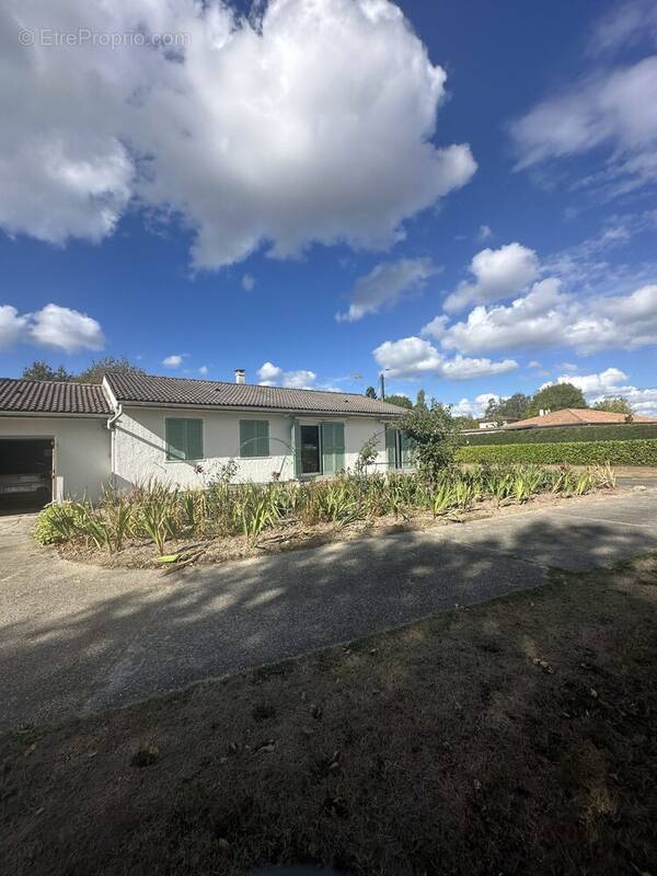 VUE DE FACE - Maison à SADIRAC