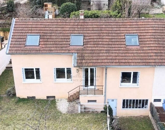 Maison à IRIGNY