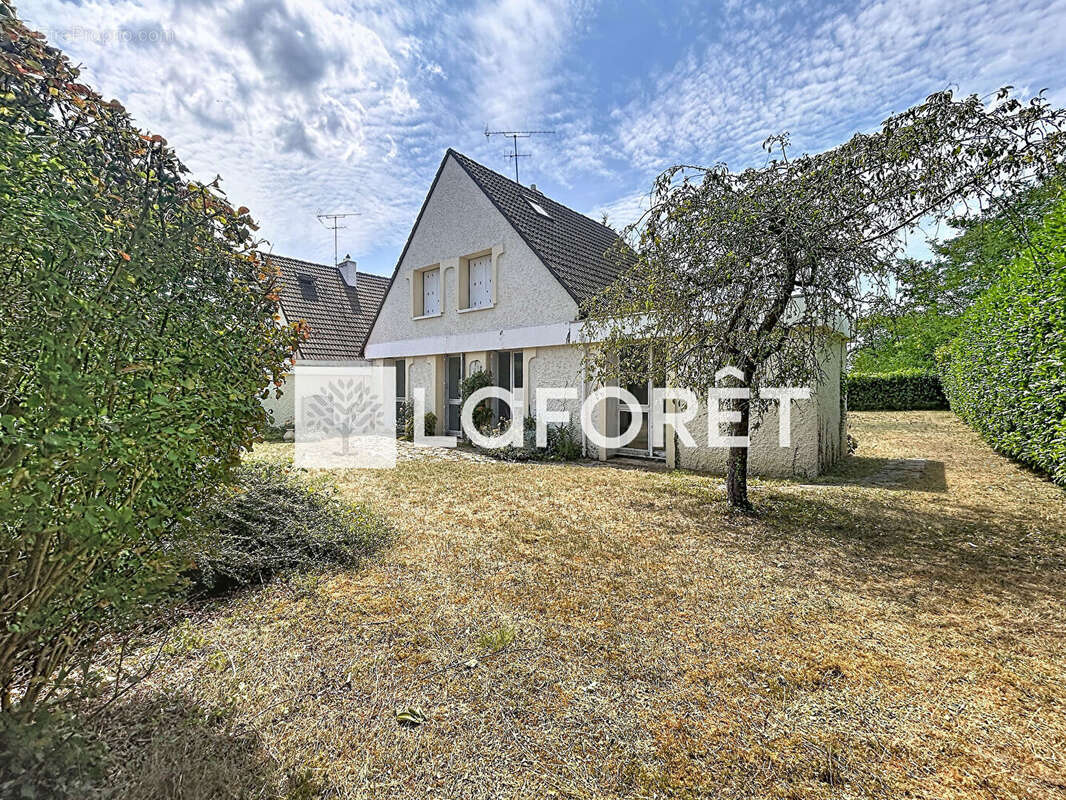 Maison 6 pièces 124m2 Cesson Bourg - photo 14
