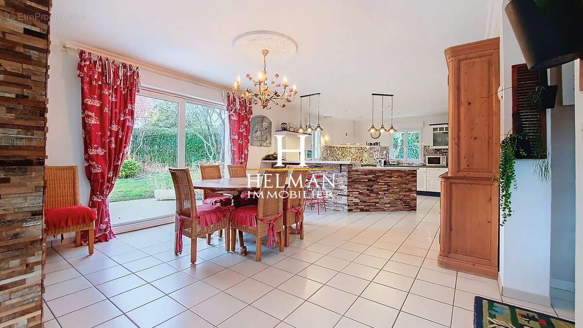 Maison à CONDETTE