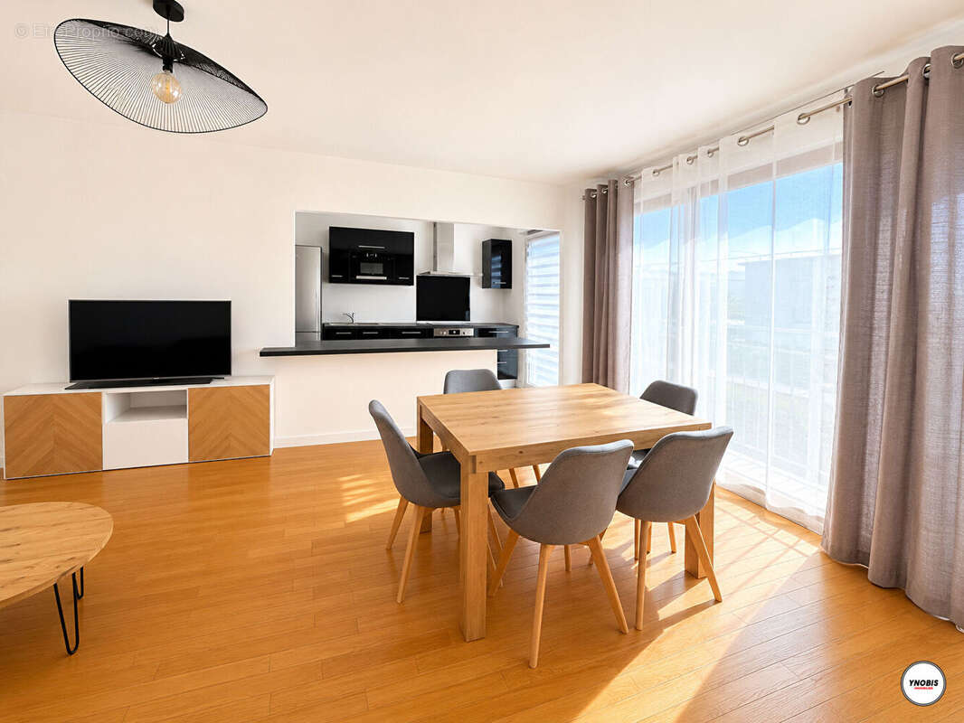 Appartement à CARRIERES-SOUS-POISSY
