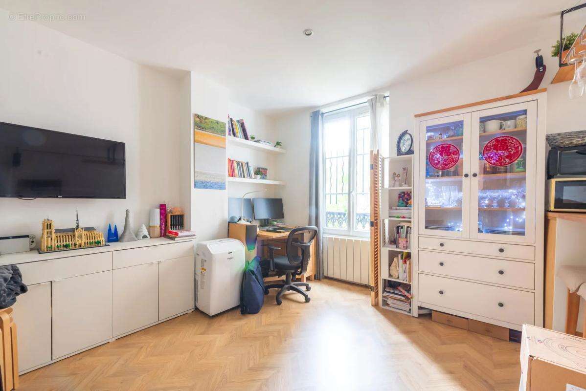 Appartement à PUTEAUX