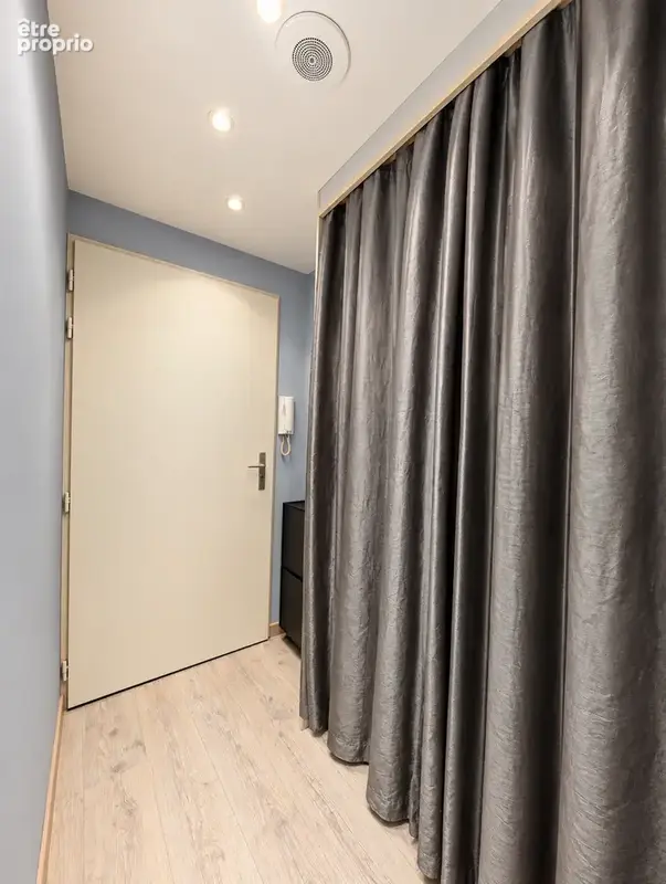 Studio avec balcon et box - Plessis le roi - photo 12