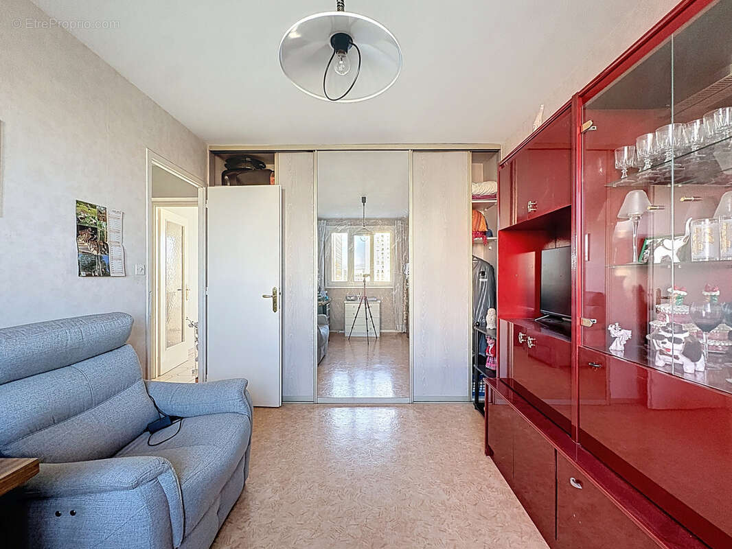 Appartement à VENISSIEUX