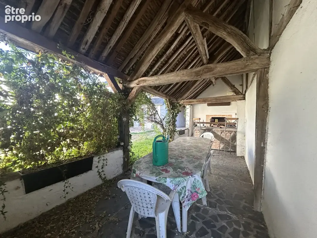 Maison de village, habitable de suite, dépendances, cour, jardinet - photo 14