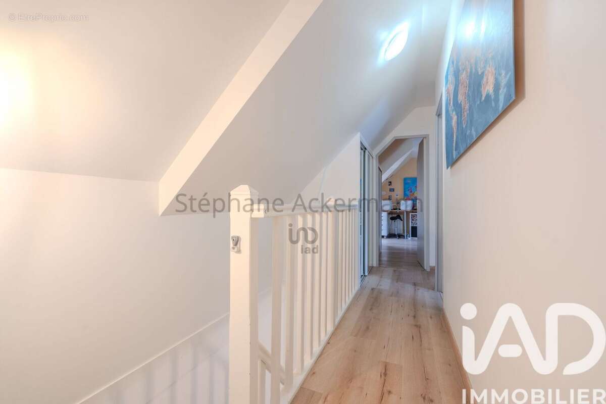 Photo 8 - Maison à MONTEVRAIN