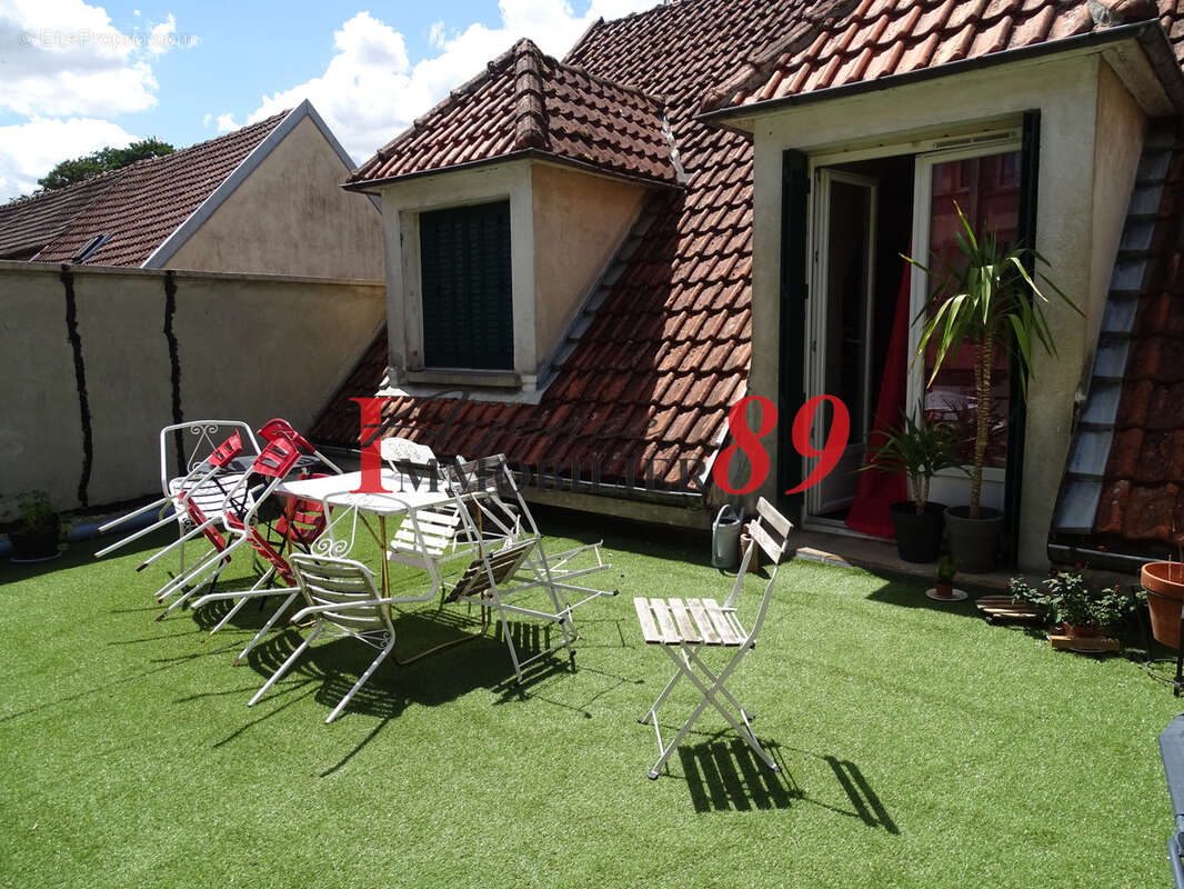 Au coeur de la ville, agréable maison avec double garage, VENDUE LOUÉE - photo 5