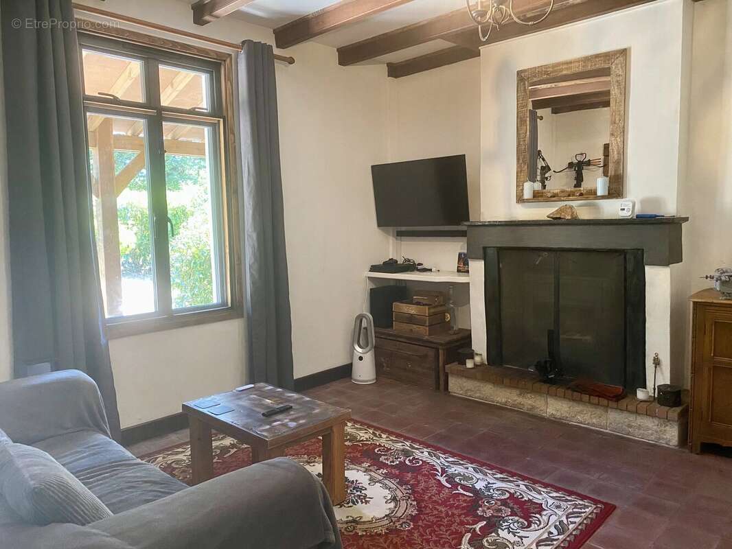 Une superbe propriété de campagne offrant espace, tranquillité et des vues - photo 4