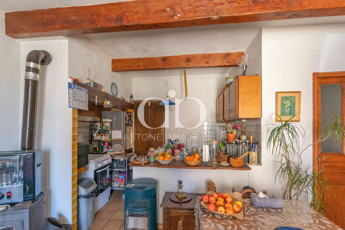 Maison à ROQUEVAIRE