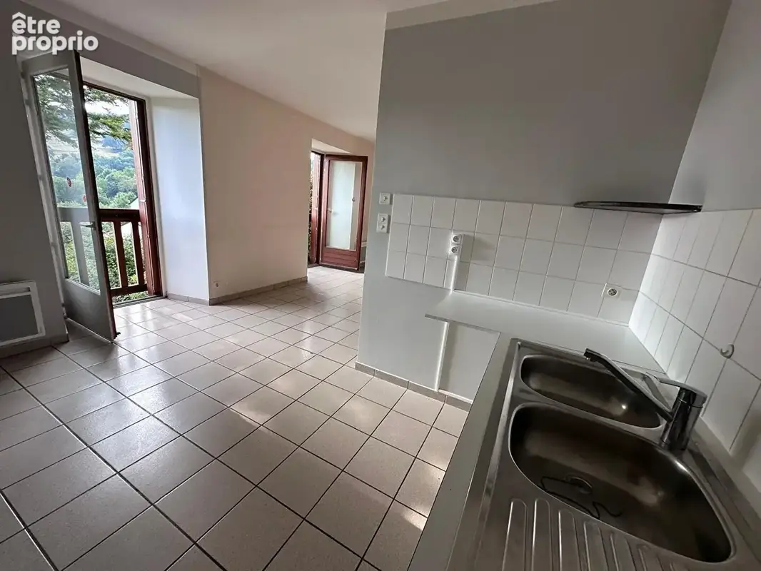 Ensemble immobilier LASSOUTS - photo 2