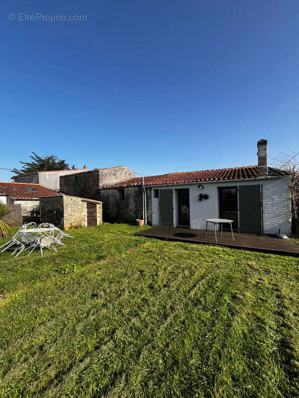 Le Château d'Oléron - Ensemble immobilier chais et dépendances rénovées - photo 14
