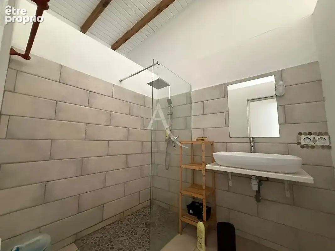 Maison meublée au Gosier Mare Gaillard opportunité clé en main pour investissement ou famille - photo 8
