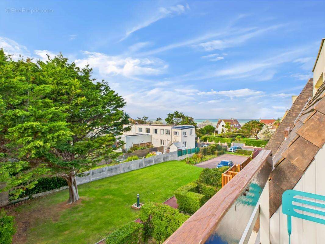 Appartement à SAINT-AUBIN-SUR-MER