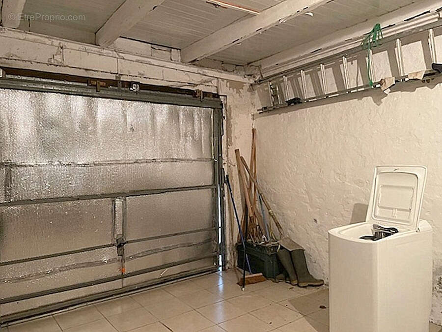 Maison à rénover avec beau potentiel - 105 m² - Proche La Rochelle - photo 16