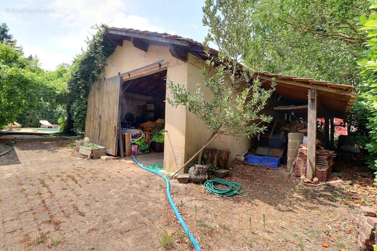 Maison 6 pièces - 166 m² - Piscine - photo 11