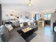 Maison à SAINT-ETIENNE-DU-ROUVRAY